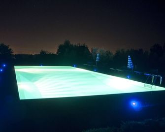 Pool Farm - Apartment 4 Persons - 2 Bedrooms 2 Bathrooms - San Miniato - Zwembad