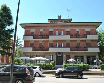 Albergo Da Mario - Pianoro - Building