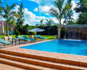 Tulia Hotel & Spa - Arusha - Pool