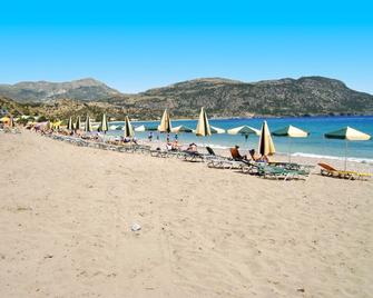 Panorama Hotel - Karpathos - Strand