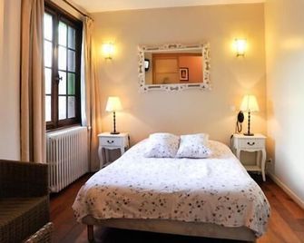 Hotel La Résidence Manoir De La Salamandre - Étretat - Bedroom