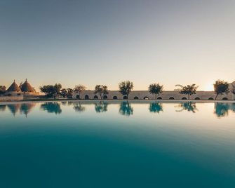 Masseria Grieco - אוסטוני - בריכה