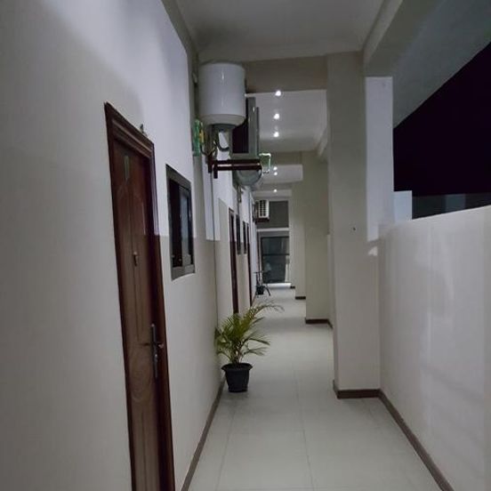 Pamo Hotel and Restaurants image 1