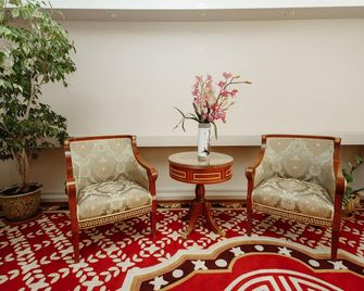Hotel Royal Florence - Chisinau - Living room