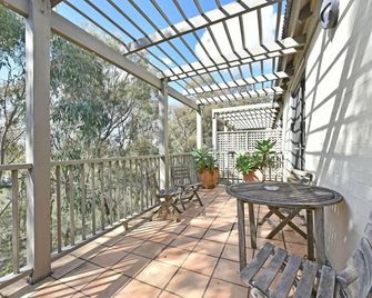 Private 1bdr Villa Champagne Located Wit - Pokolbin - Balcony