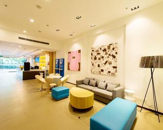 Jiuzhou Lu Hotel Tianjin - Tianjín - Lobby