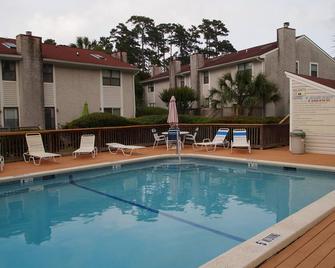 Completely converted coastal apartment - Saint Simons - Pool