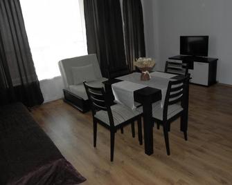 Antorini Apartments - Sveti Vlas - Yemek odası