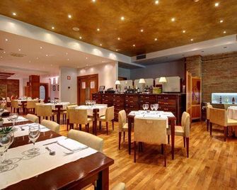 Gran Hotel Ciudad de Barbastro - Barbastro - Ristorante