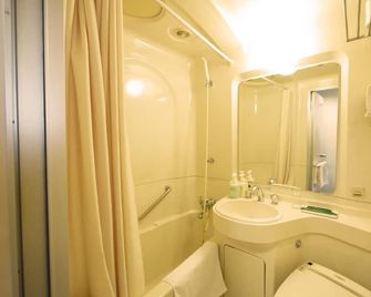 Hotel Route-Inn Yukuhashi - Kitakyushu - Bathroom