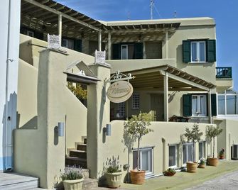 Filoxenia - Tinos - Edificio
