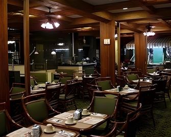 Quality Inn Chihuahua San Francisco - Chihuahua - Restaurant