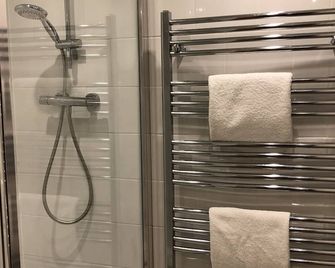 Park Farm Bed and Breakfast - Windsor - Baño