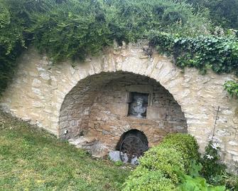 Charming bed and breakfast with swimming pool in Sarlat la Caneda - Sarlat-la-Canéda - Toà nhà