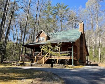 2 Bed Cabin Hot Tub Close To Helen #16 - Helen - Building