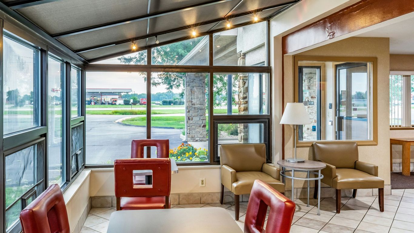 Red Roof Inn Columbus - Taylorsville/ Edinburgh