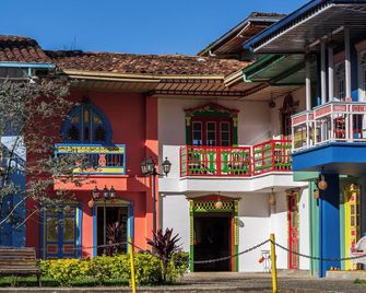 El Edén Country hotel y Club Residencial - Ermenistan - Bina