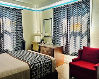 Deluxe Room with Private Bathroom, Queen Bed, Free Wi-Fi, Near Union Square - Sausalito