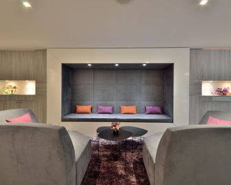 Hotel Cezanne - Cannes - Lobby