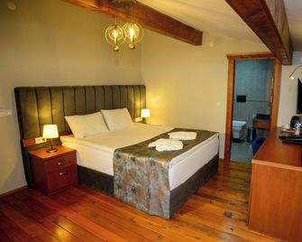 Ahiska Palas Otel - Kars
