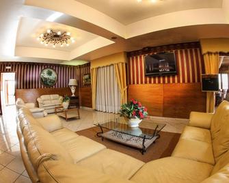 Hotel Max - Aversa - Living room