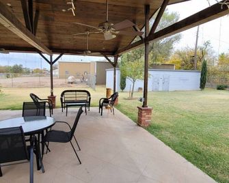 Sheriff`s House next to Jailhouse - Memphis - Patio