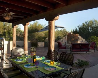 Casa Saguaro 4 Bedroom Home by RedAwning - Carefree - Patio