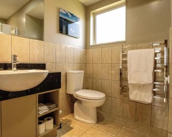 Blue Ridge Studios and Bed & Breakfast - Te Anau