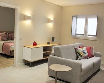Cardeal Suites & Apartments - Faro - Sala de estar