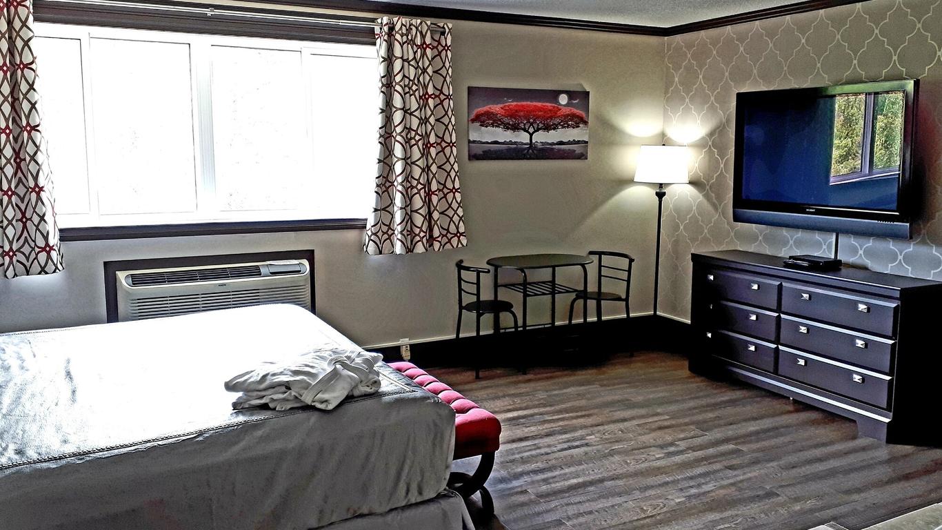 Causeway Bay Hotel Sparwood