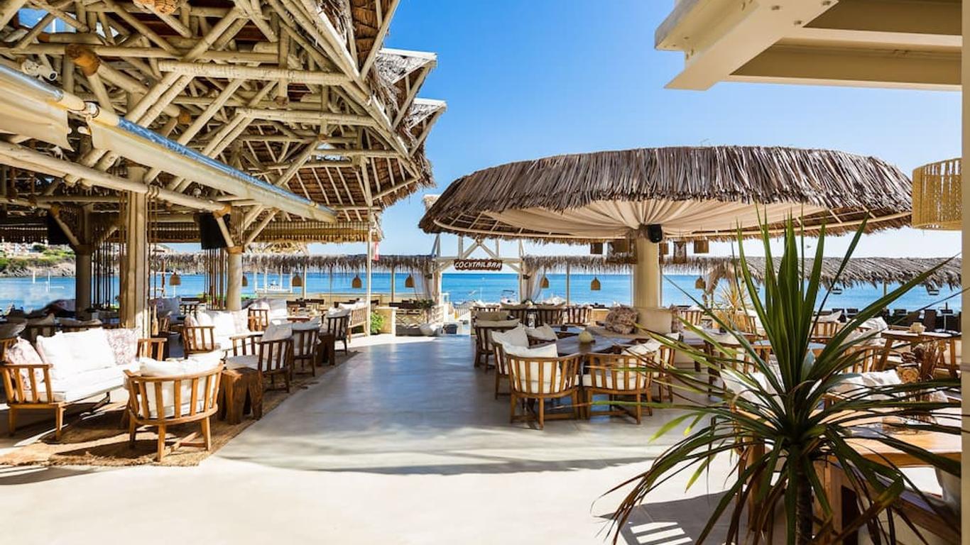 Nostos Beach Boutique Hotel