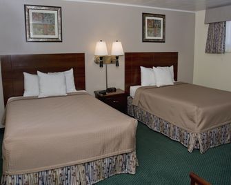 Travelers Inn - Brunswick