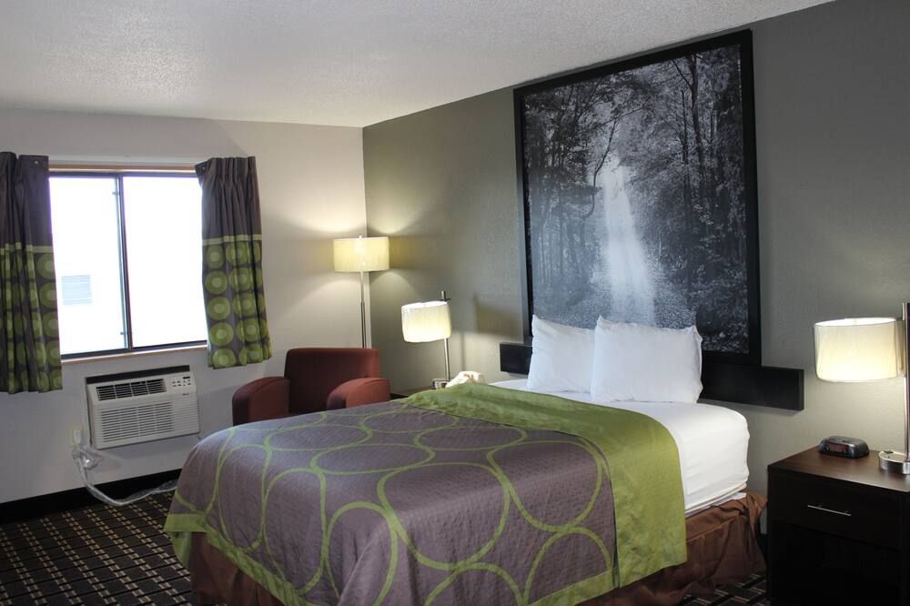 Super 8 by Wyndham Grand Rapids/Wyoming - Wyoming - Schlafzimmer