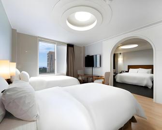 Donghae Hotel Me - Donghae - Slaapkamer