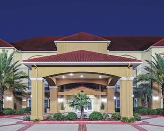 La Quinta Inn & Suites by Wyndham Bay City - Bay City - Edificio