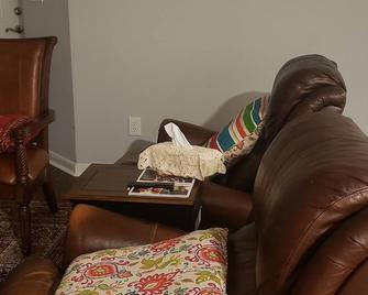 Heart of Sugar Land - Close to 59 and top Restaurants Easy drive to Downtown - Sugar Land