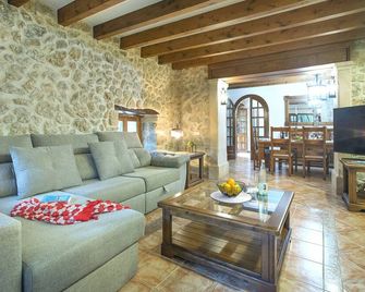 Owl Booking Villa Plomer - 2 Min Walk to the Old Town - Pollença - Living room