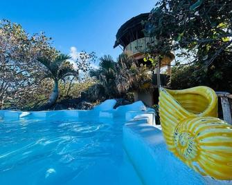 Great Huts - Port Antonio - Pool