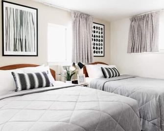 Intown Suites Extended Stay Newport News Va - South - Ньюпорт-Ньюз - Спальня