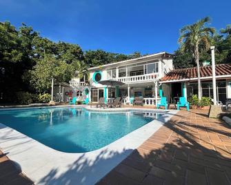 Coral House San Andres - San Andrés - Piscina