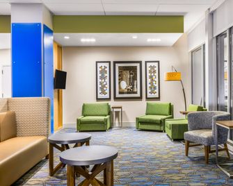 Holiday Inn Express & Suites Union Gap - Yakima Area By IHG - Union Gap - Lounge