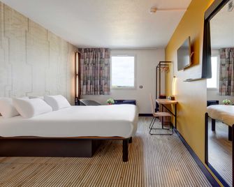 B&B HOTEL Reims Tinqueux - Tinqueux - Building