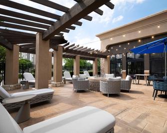 Hampton Inn and Suites DFW West - Hurst - Patio