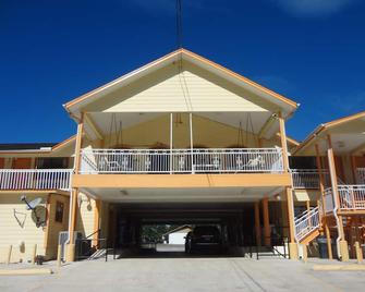 Antlers Inn Goliad - Goliad - Gebouw