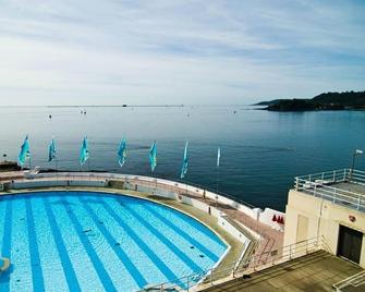 Imperial Plymouth - Plymouth - Pool