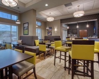 Drury Inn & Suites Huntsville at the Space & Rocket Center - Huntsville - Restaurant