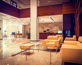 Hotel Perla - Slanic Moldova - Lobby