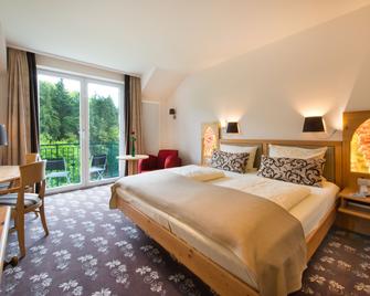 Akzent Waldhotel Rheingau - Geisenheim - Bedroom