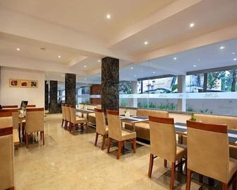 Park Residency Kodungallur - Thrissur - Restaurant