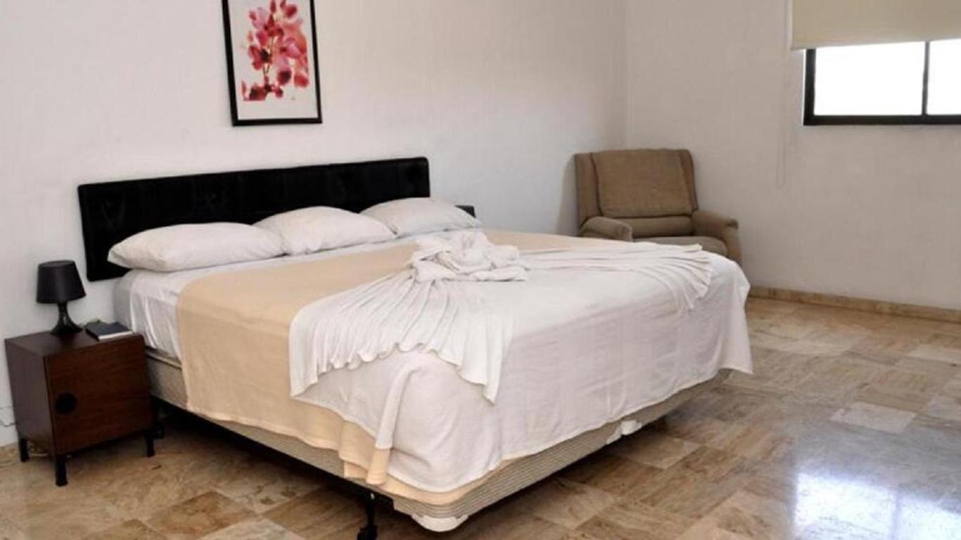Hotel Tropicana